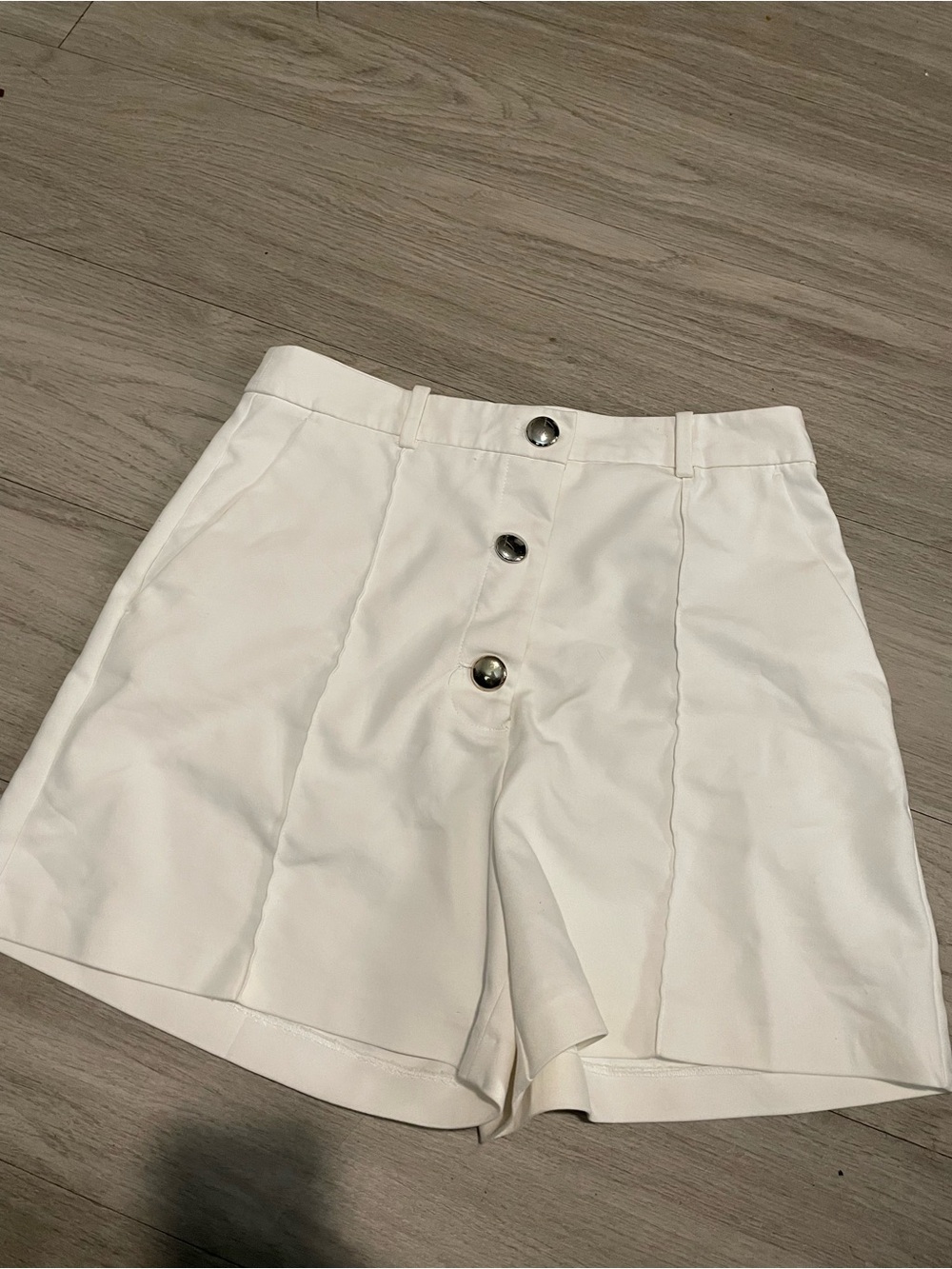 Zara White High-Waist Button-Front Shorts